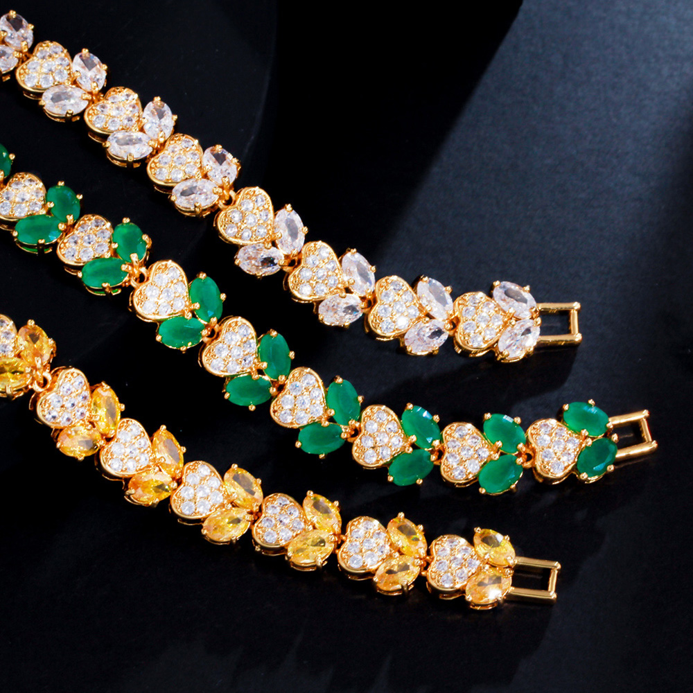 ペラ珍しいハート & リーフチャーム CZ ストーンドバイゴ - Tennis Bracelet Cubic のレビューと価格