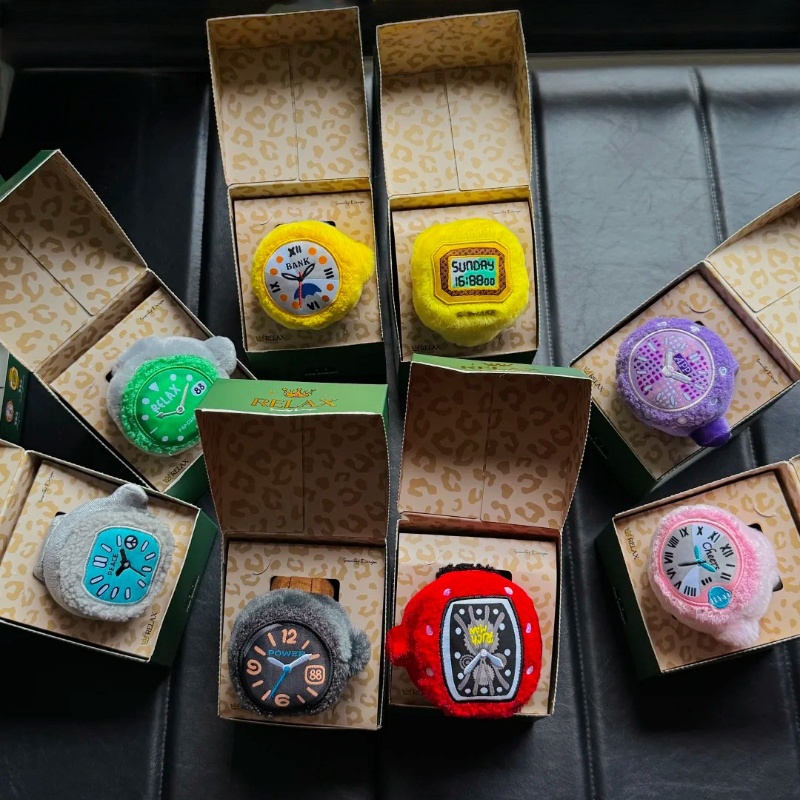 在庫ポップ日曜日ぬいぐるみリラックスウォッチシリーズブライン - Jewelry And Watches のレビューと価格