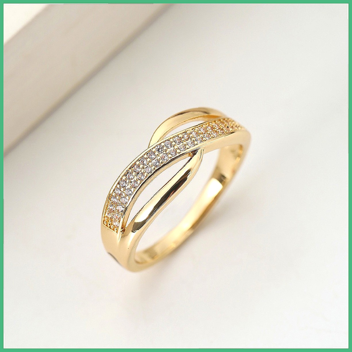 フルクリスタル付きクロスフィンガーリングセット、女性用のファ - Minimalist Ring Stackable のレビューと価格