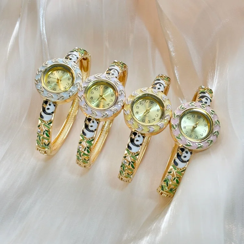 パンダエナメルバングル腕時計、金メッキカフブレスレット、ヴィ - Jewelry Watches Vintage のレビューと価格