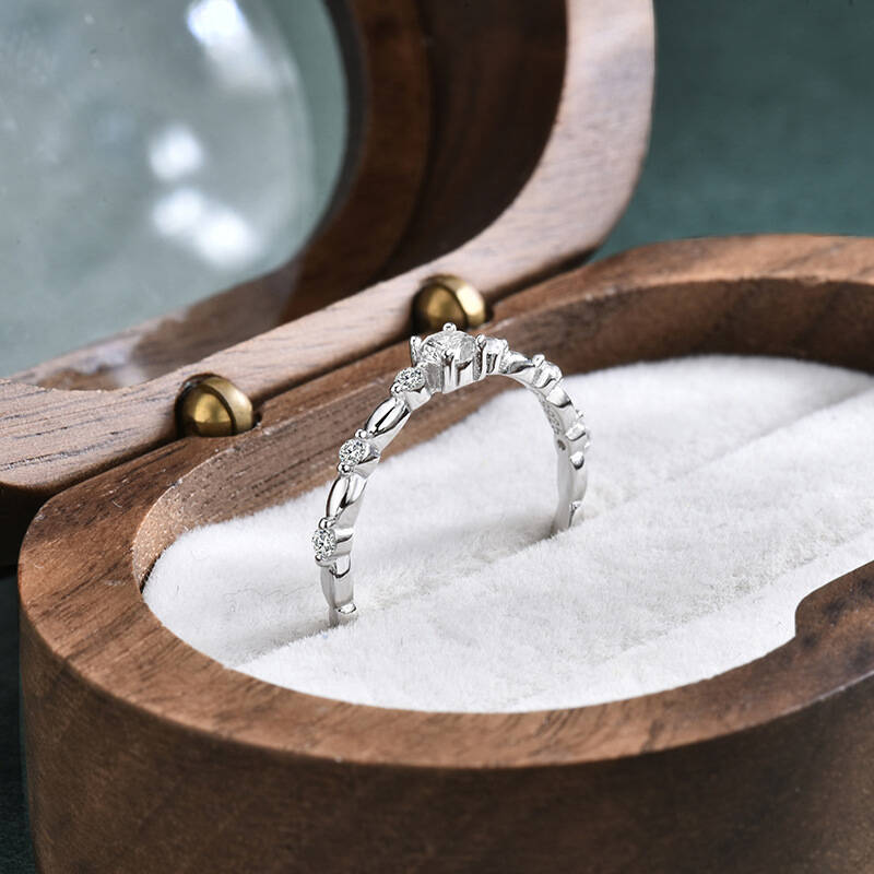 925スターリングシルバー製竹型スタッカブルリング、ラウンド - Minimalist Ring Stackable のレビューと価格